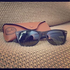 RayBan New Wayfarer RB2132 Sunglasses